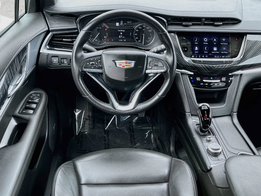Used 2024 Cadillac XT6 Premium Luxury AWD/4WD image 24