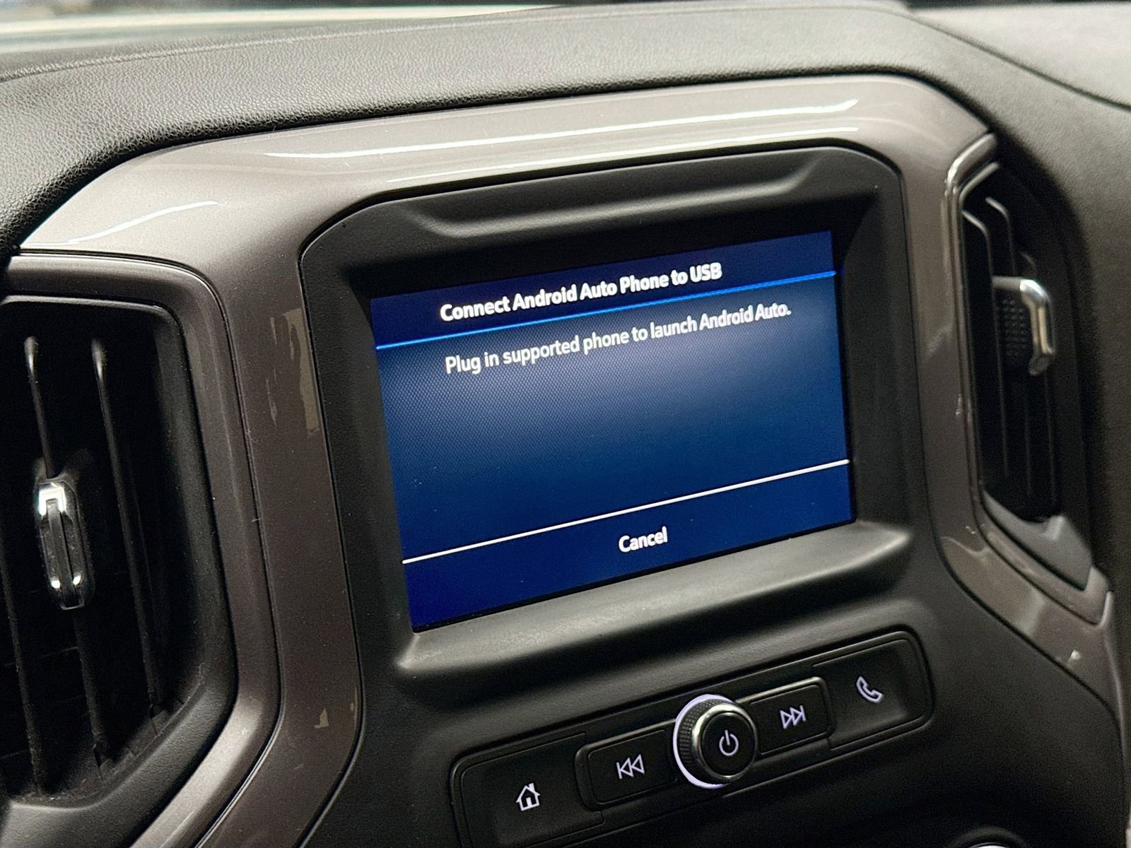 Used 2020 Chevrolet Silverado 1500 Custom Trail Boss image 14