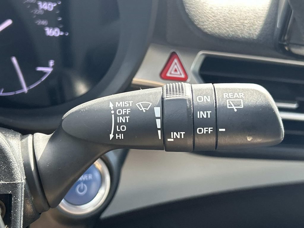 Used 2023 Toyota Sienna LE AWD/4WD image 41