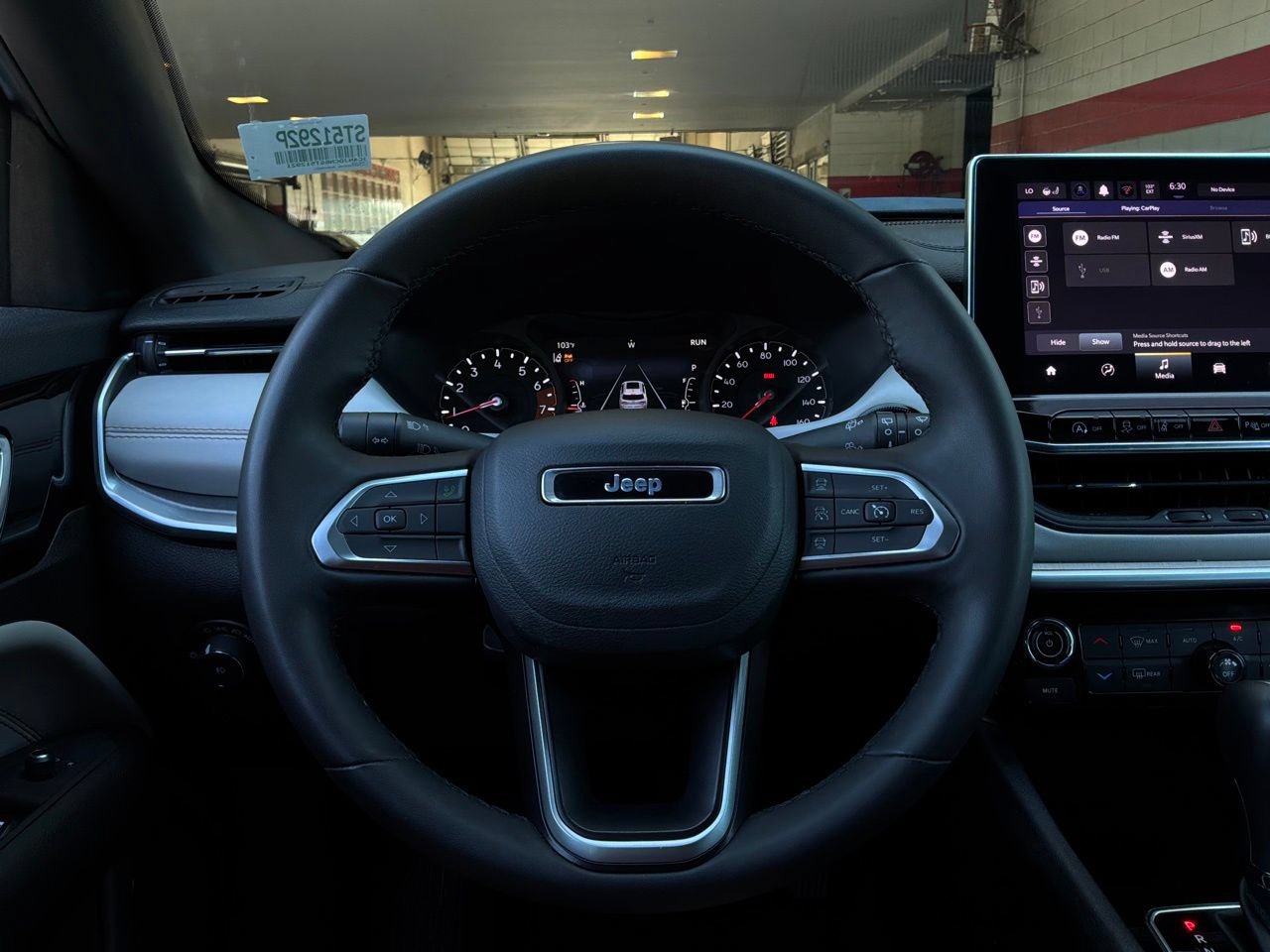 Used 2025 Jeep Compass Limited AWD/4WD image 34