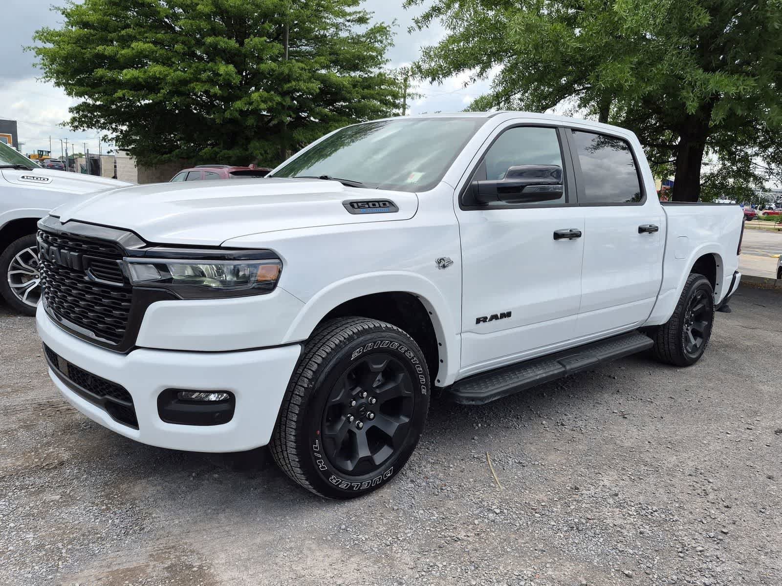 Used 2026 RAM 1500 Big Horn w/ Night Edition AWD/4WD image 4