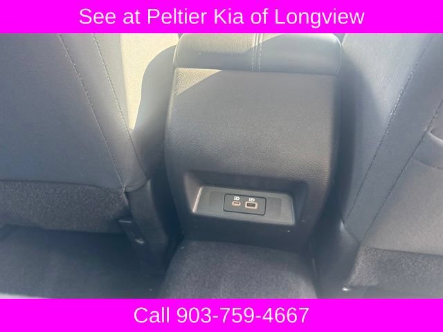 Used 2025 Nissan Altima 2.5 SV FWD image 12