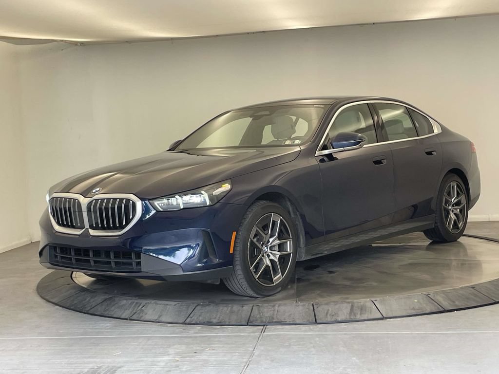Used 2026 BMW 530i xDrive w/ Premium Package AWD/4WD 360° Tour