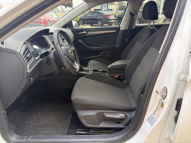 Used 2021 Volkswagen Jetta S w/ Driver Assistance Package image 13