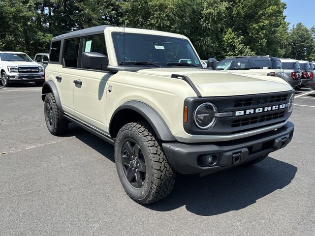 Used 2025 Ford Bronco Big Bend w/ Black Diamond Package AWD/4WD video 2