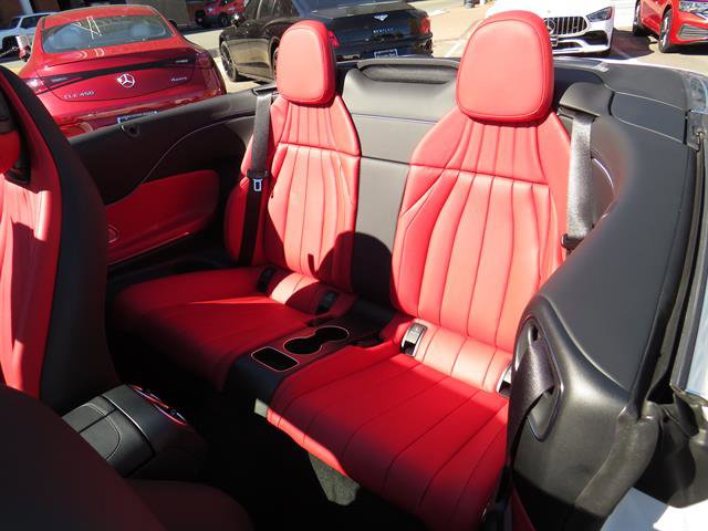 Used 2024 Mercedes-Benz CLE 450 4MATIC Cabriolet image 22