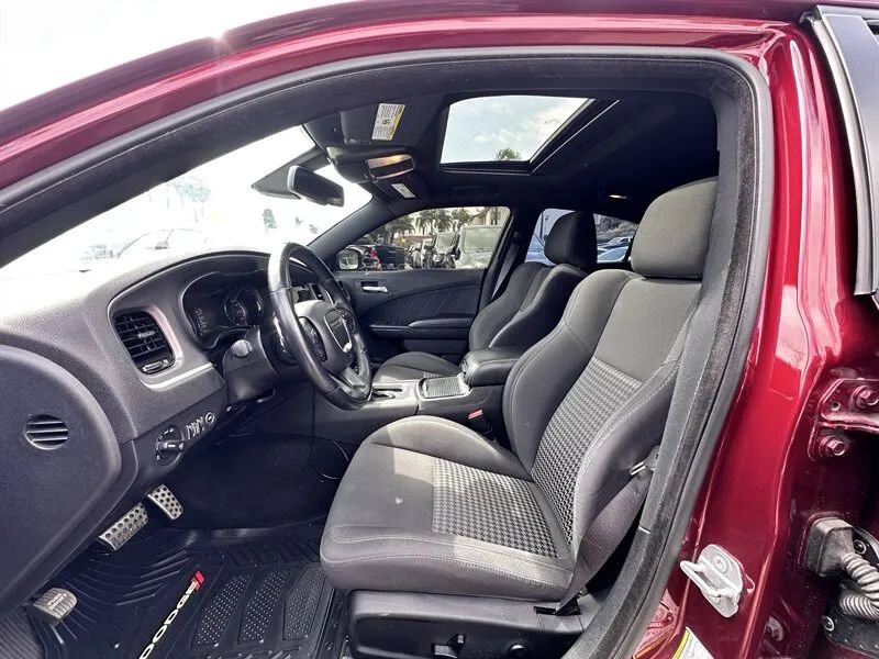 Used 2019 Dodge Charger R/T w/ Driver Confidence Group RWD image 38