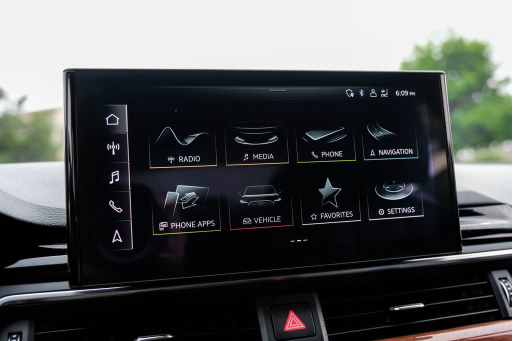 Used 2022 Audi A5 2.0T Premium Plus w/ Premium Plus image 36