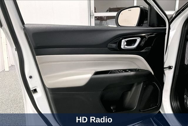 Used 2023 Jeep Compass Limited w/ Elite Group AWD/4WD image 26