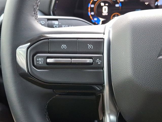 Used 2026 Chevrolet Colorado LT RWD image 17