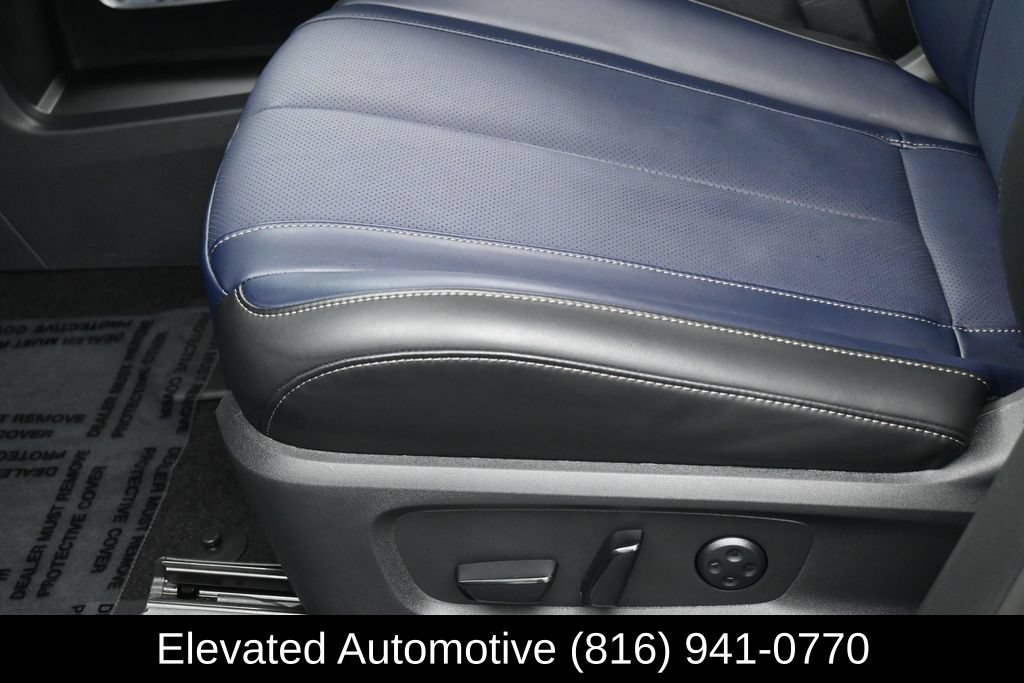 Used 2026 INFINITI QX60 Sport w/ Dark Cargo Package AWD/4WD image 18