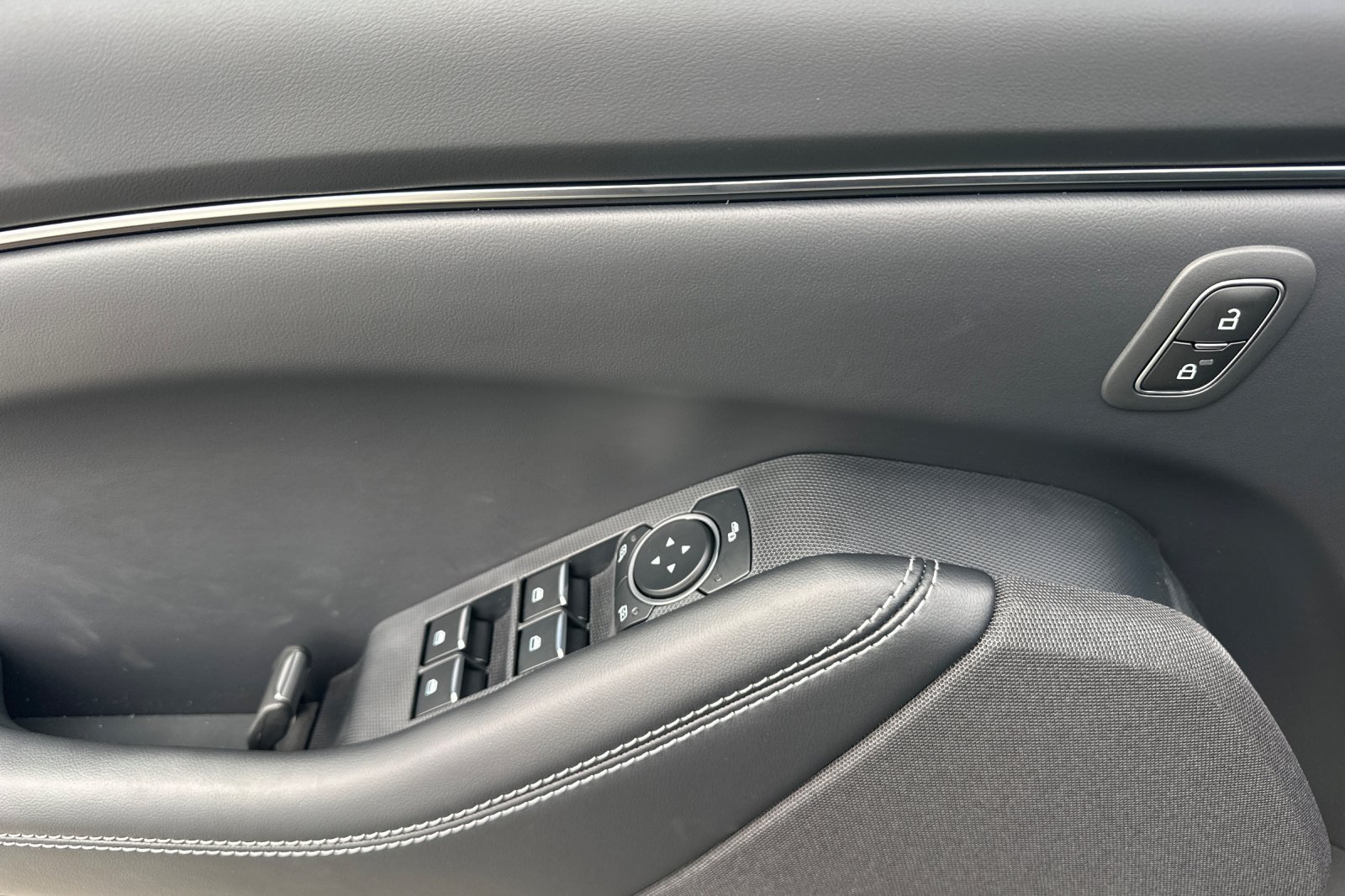 New 2026 Ford Mustang Mach-E Select w/ Interior Protection Package RWD image 10