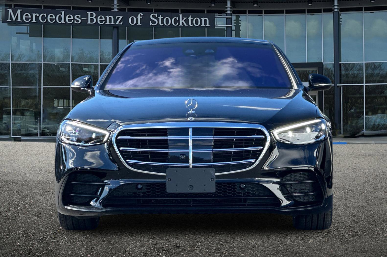 Certified 2022 Mercedes-Benz S 500 4MATIC image 9