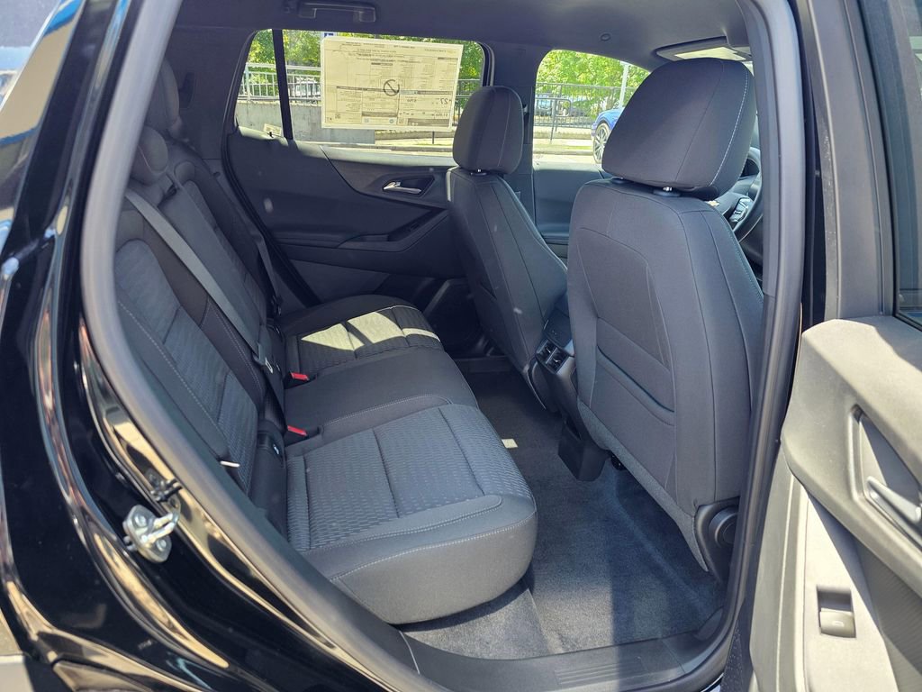 New 2026 Chevrolet Equinox LT w/ Safety and Technology Package FWD image 12