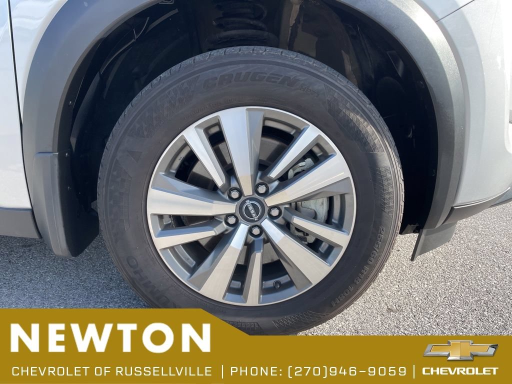 Used 2025 Nissan Pathfinder SL AWD/4WD image 57