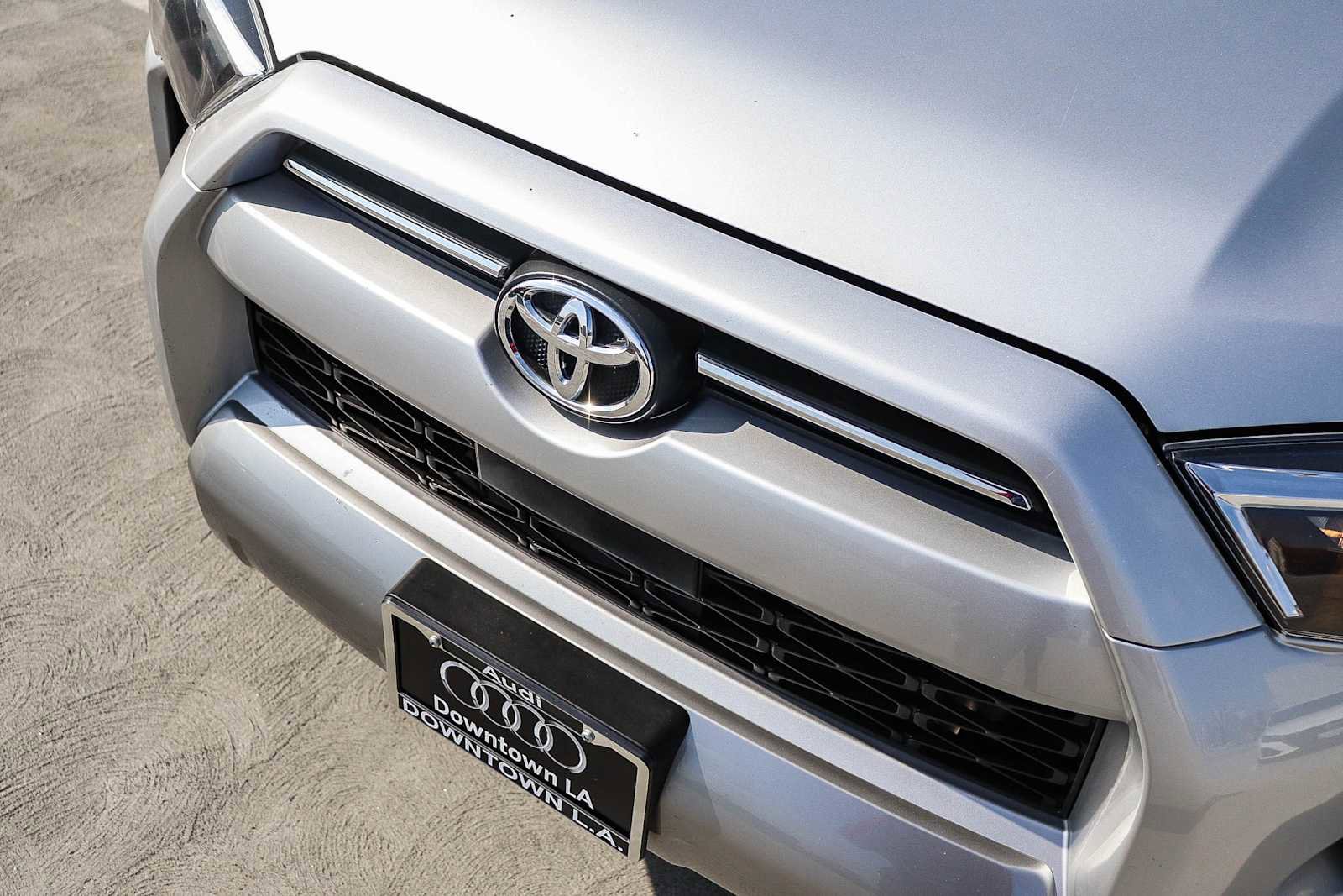 Used 2024 Toyota 4Runner TRD Off-Road image 8