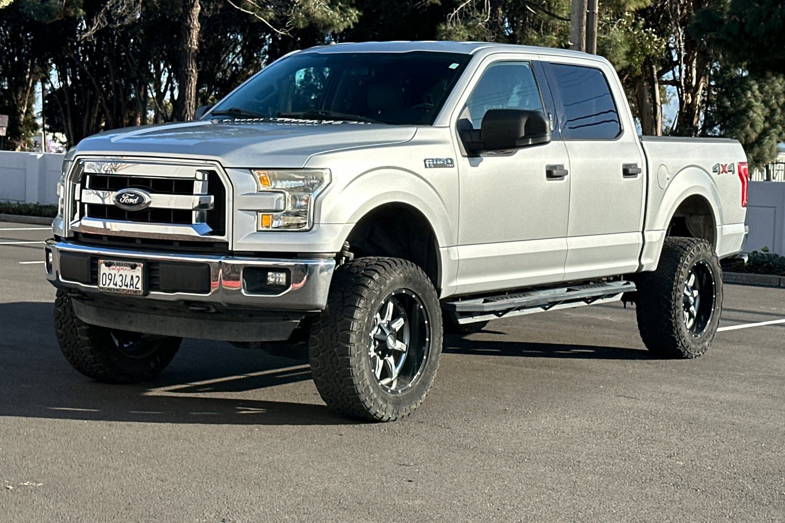 Used 2016 Ford F150 XLT image 8