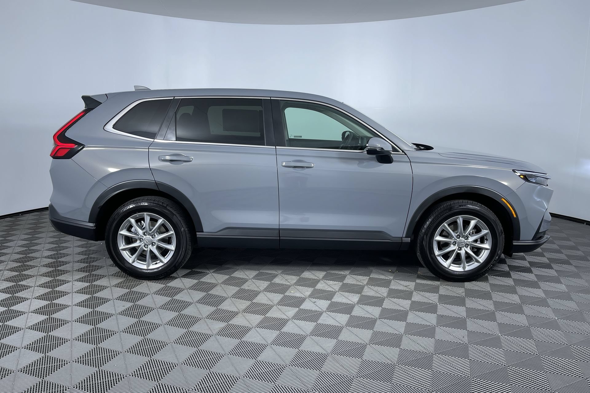 Used 2026 Honda CR-V EX image 10