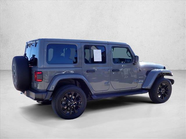 Used 2022 Jeep Wrangler Unlimited Sahara w/ Cold Weather Group image 4