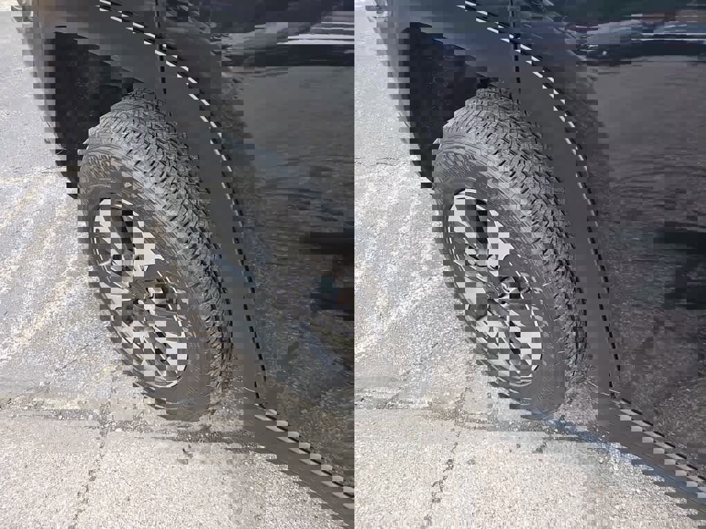 Used 2024 Jeep Grand Cherokee Limited 4xe image 6