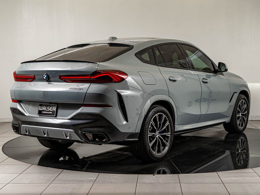 Used 2024 BMW X6 xDrive40i w/ Premium Package image 10