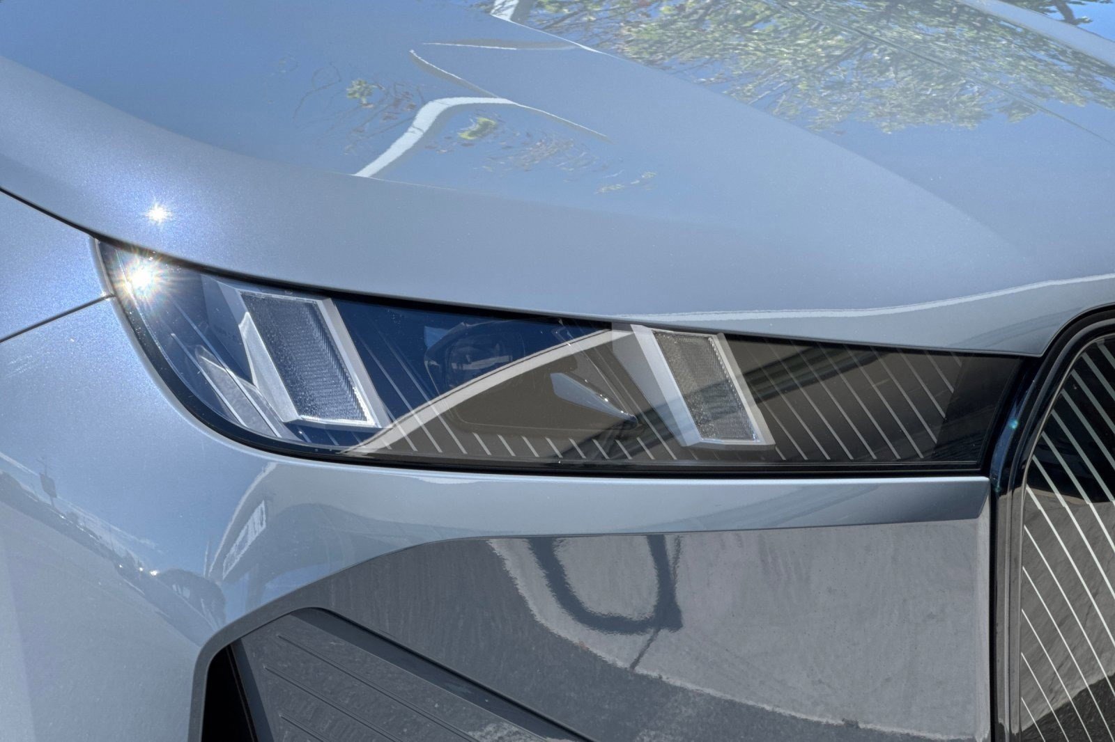 Used 2026 BMW iX xDrive45 image 11