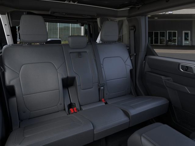 New 2026 Ford Bronco Outer Banks w/ Sasquatch Package AWD/4WD image 11