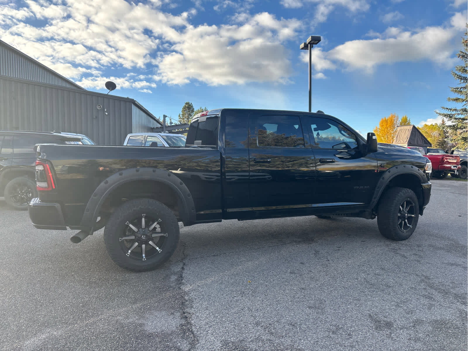 Used 2024 RAM 3500 Laramie w/ Night Edition image 13