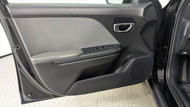 Used 2025 Kia K4 EX FWD image 12