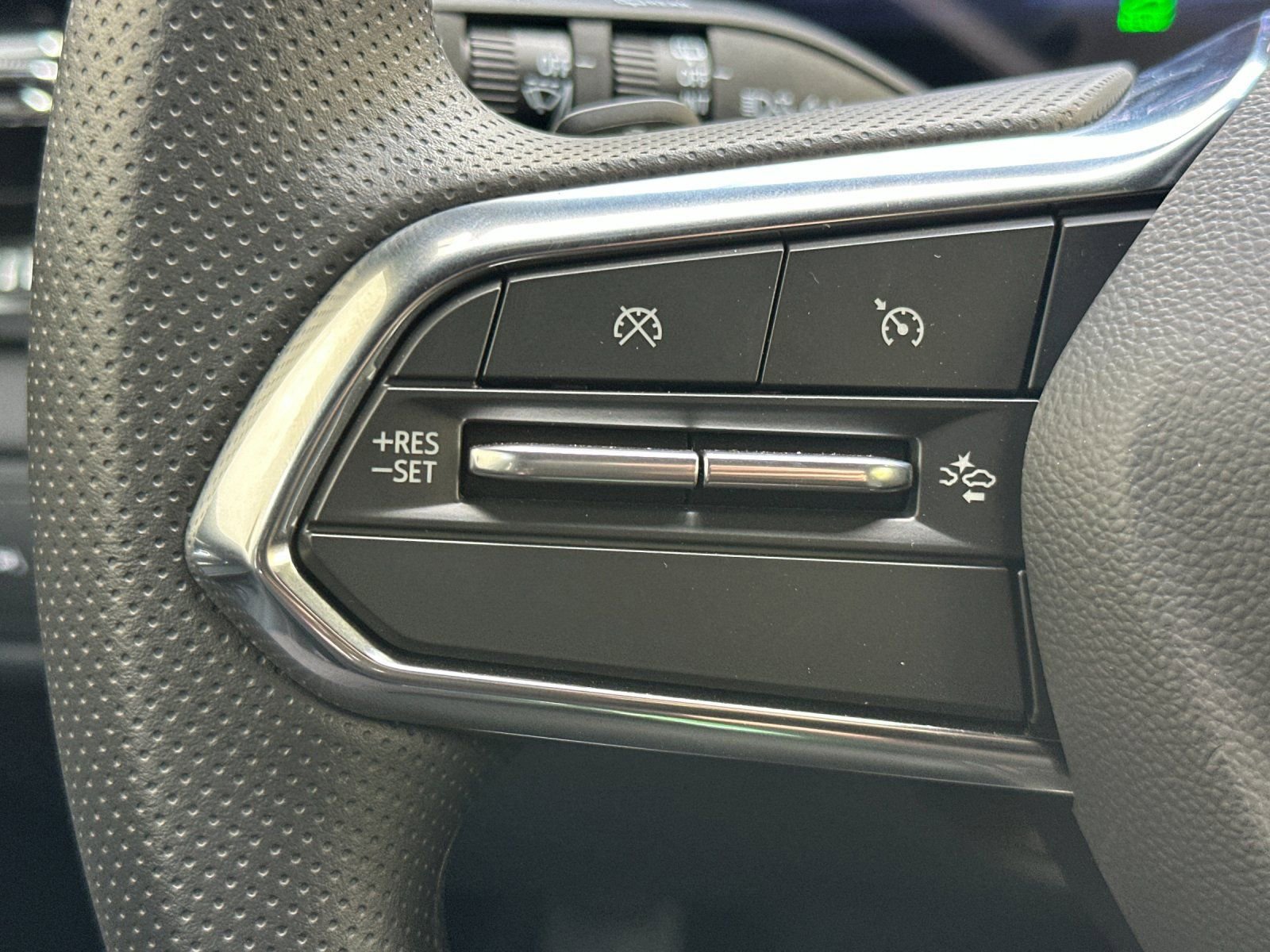 Used 2026 Chevrolet Blazer EV LT image 28