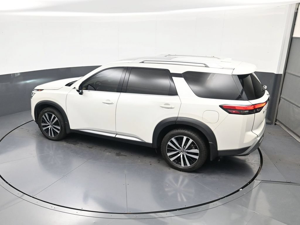 Certified 2023 Nissan Pathfinder Platinum FWD image 32