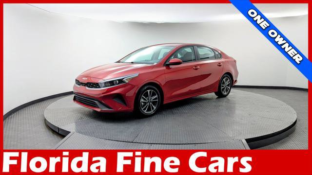 Used 2023 Kia Forte LXS image 1