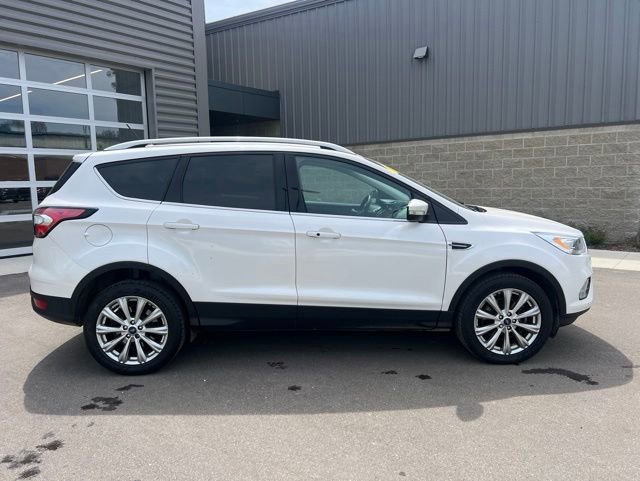Used 2018 Ford Escape Titanium AWD/4WD image 25