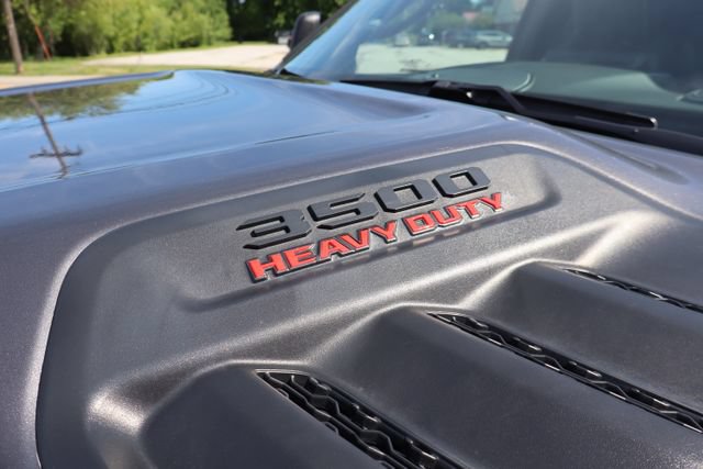 Used 2025 RAM 3500 Laramie AWD/4WD image 13