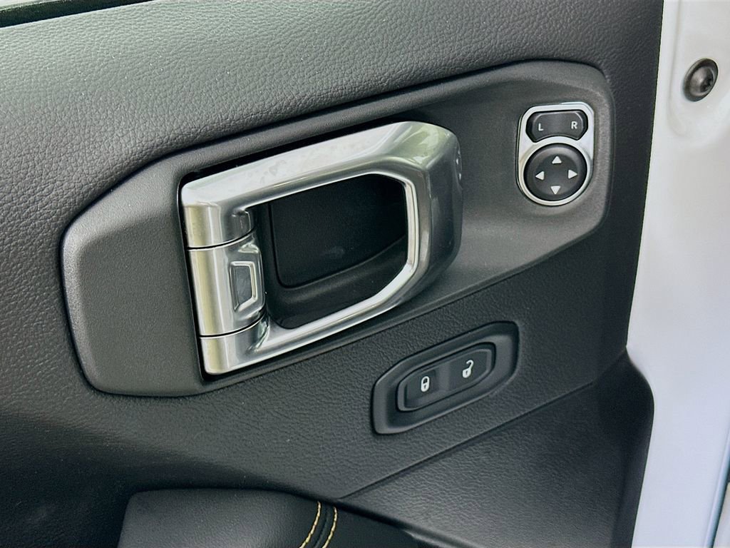 New 2026 Jeep Gladiator Sport AWD/4WD image 23