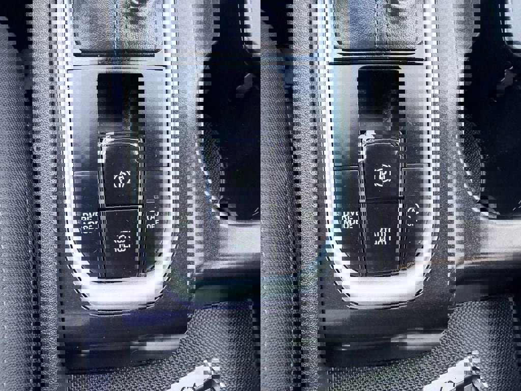 Used 2019 Hyundai Santa Fe SEL FWD image 27