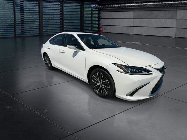 Certified 2024 Lexus ES 350 w/ Premium Package FWD image 2