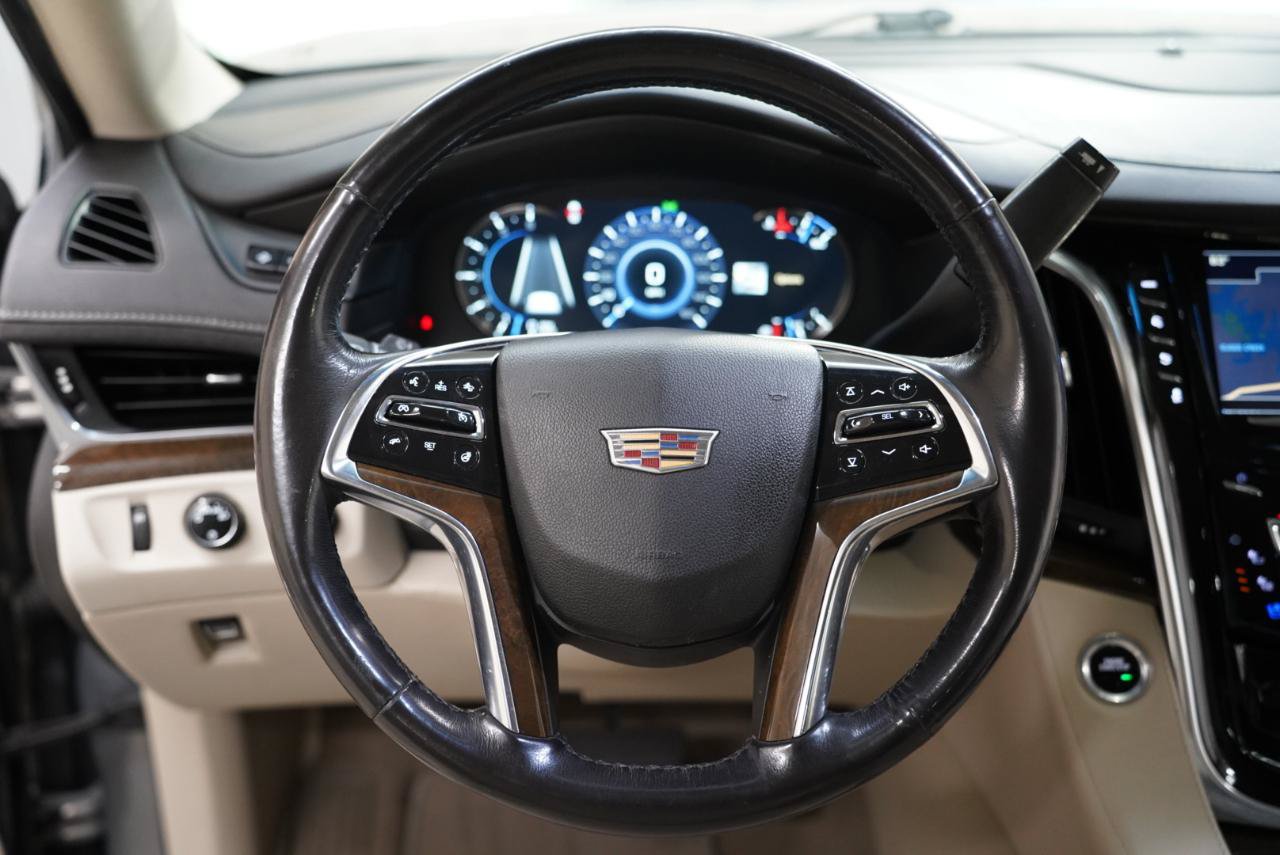 Used 2019 Cadillac Escalade Premium Luxury w/ LPO, Radiant Package AWD/4WD image 12