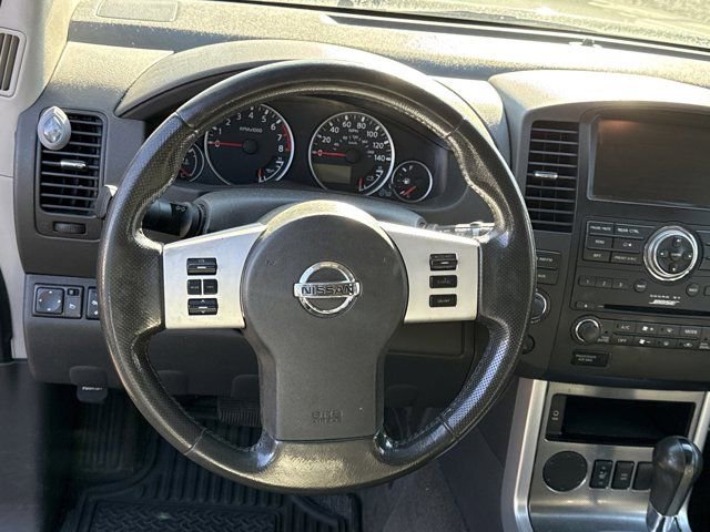 Used 2008 Nissan Pathfinder SE w/ Leather Pkg RWD image 15