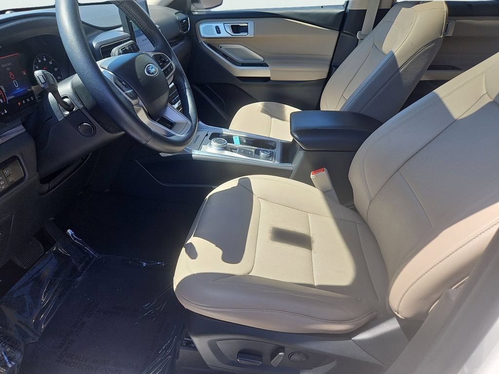 Used 2023 Ford Explorer Limited w/ Limited Technology Package AWD/4WD image 34