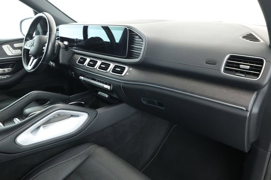 Used 2022 Mercedes-Benz GLS 450 4MATIC image 25