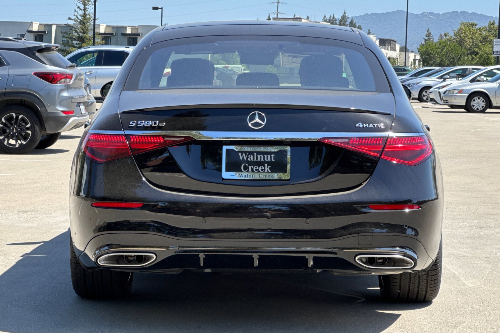 New 2025 Mercedes-Benz S 580e 4MATIC Sedan image 2
