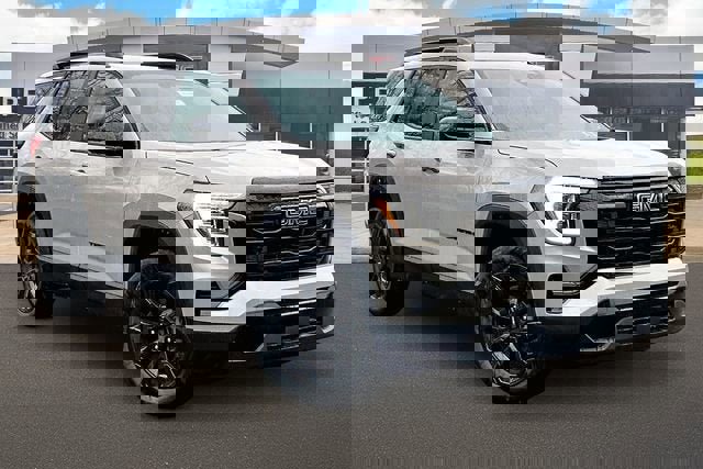 New 2026 GMC Terrain Elevation w/ Elevation Premium Package image 2