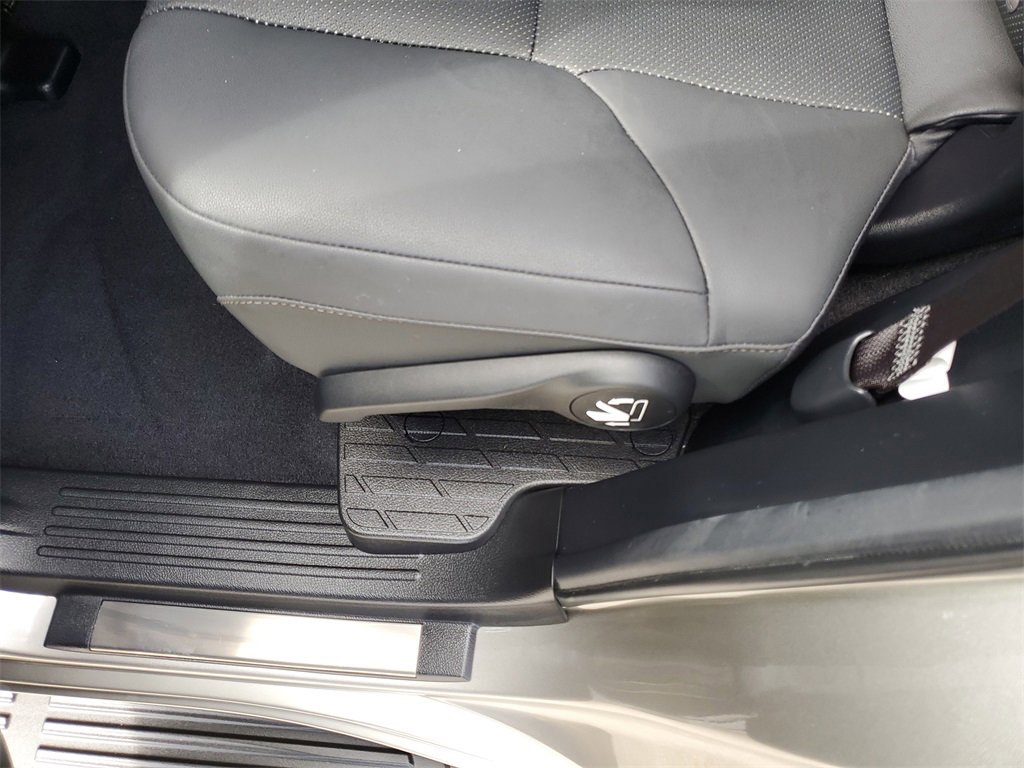 Used 2023 Lexus GX 460 Premium image 12