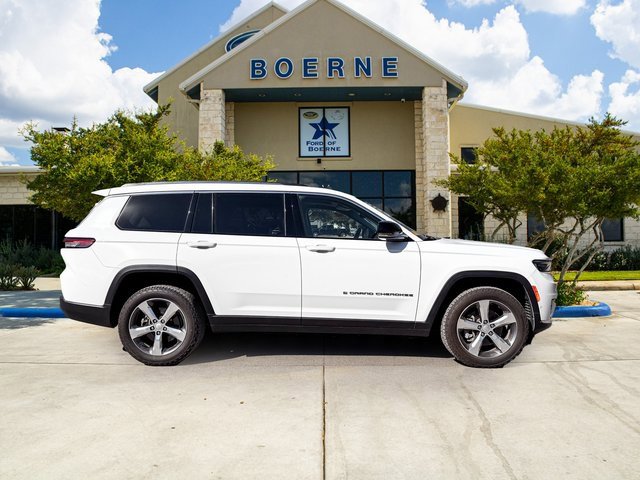 Used 2021 Jeep Grand Cherokee L Limited w/ Luxury Tech Group II image 6