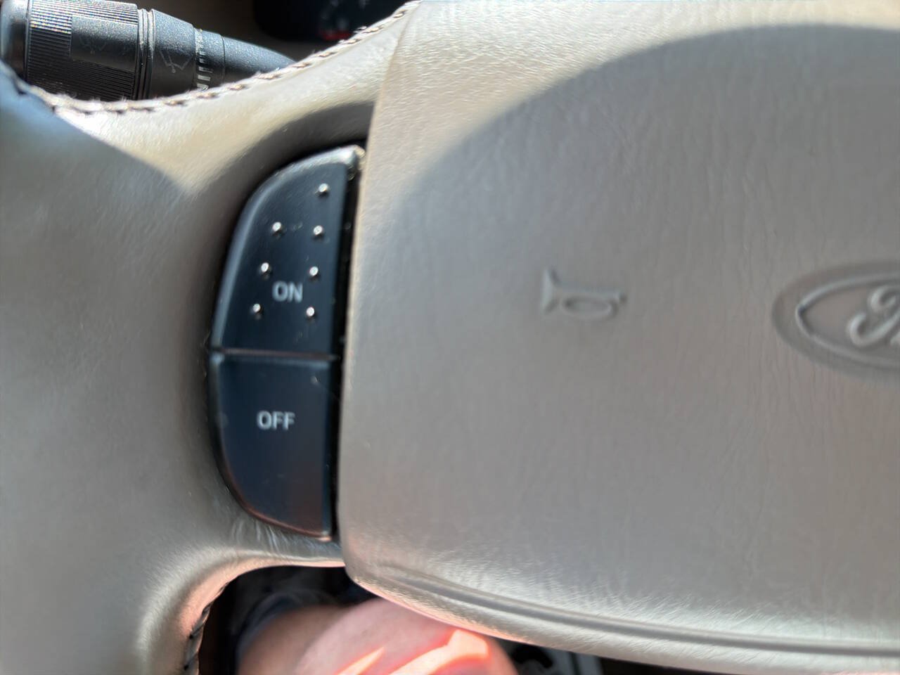 Used 2002 Ford F150 XLT AWD/4WD image 33