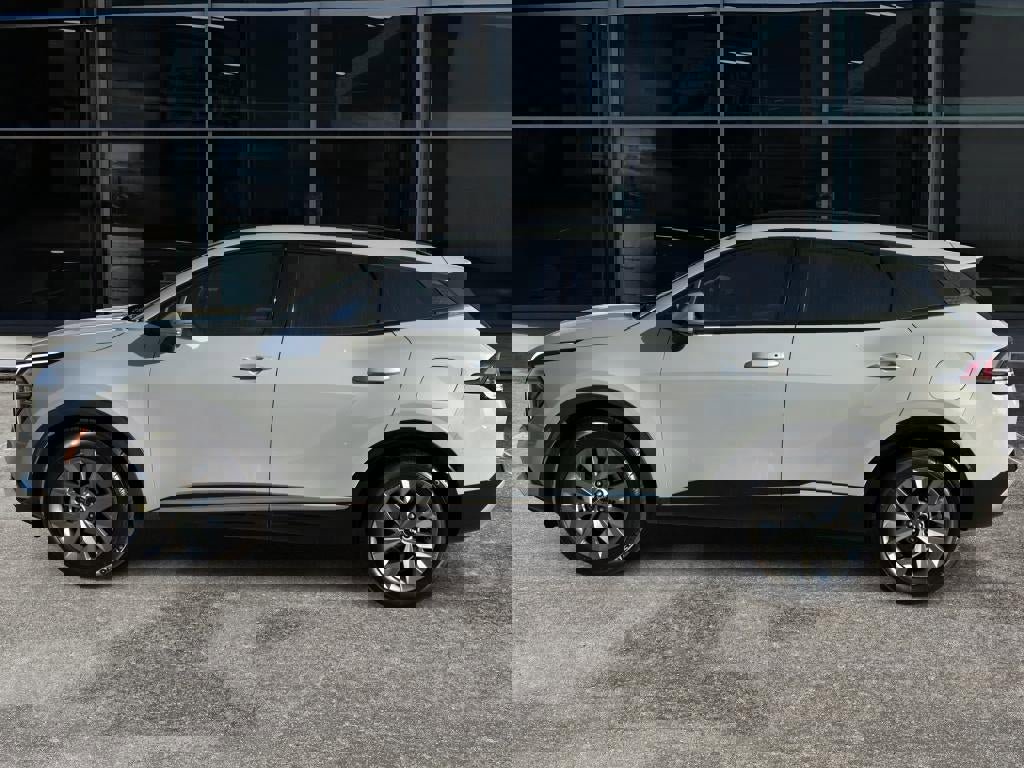 Used 2025 Kia Sportage SX image 4