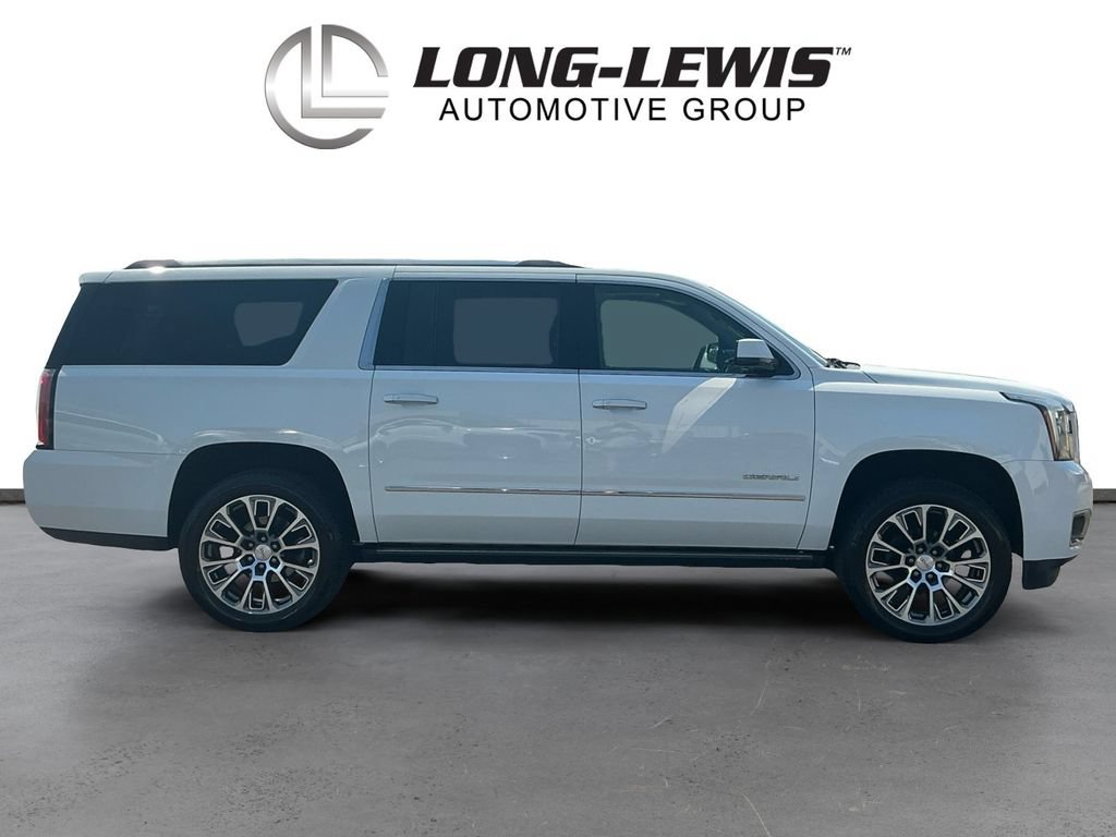Used 2018 GMC Yukon XL Denali w/ Denali Ultimate Package AWD/4WD image 8