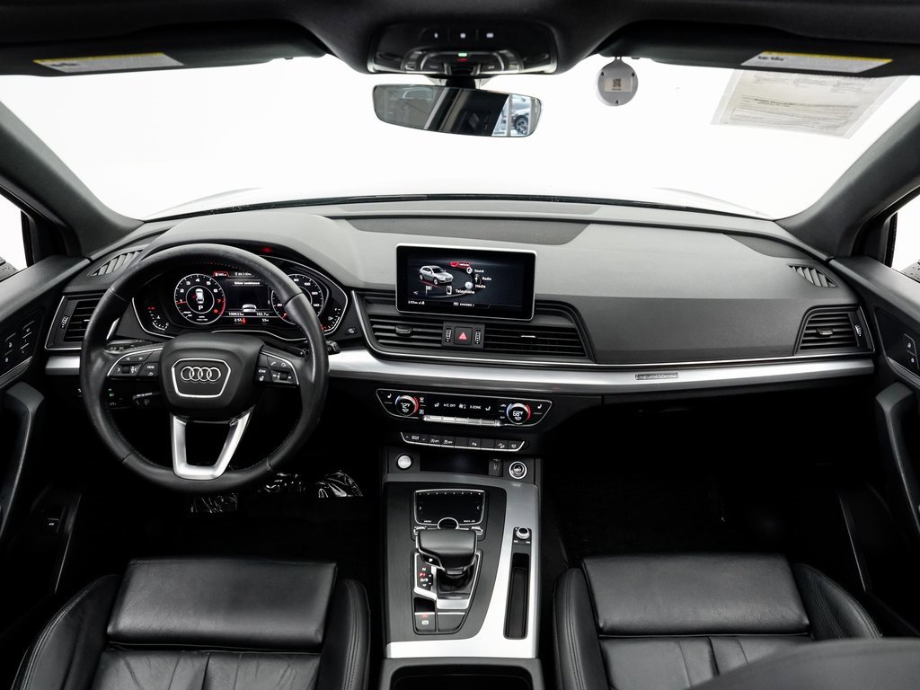 Used 2020 Audi Q5 2.0T Titanium Premium Plus w/ Premium Plus Package image 20