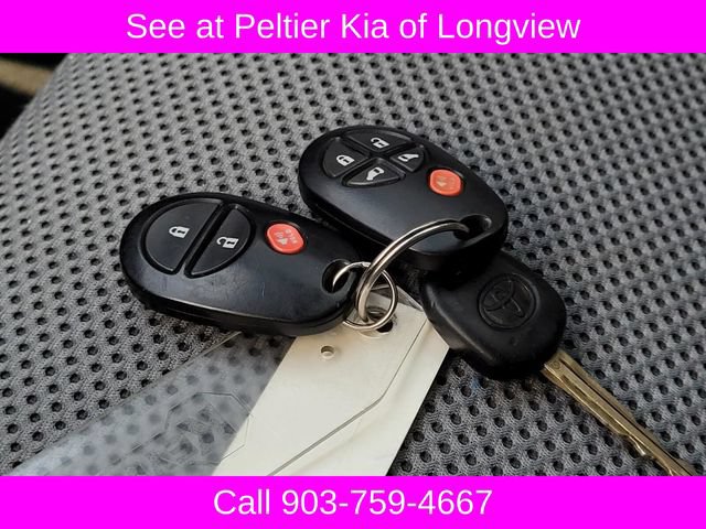 Used 2012 Toyota Tacoma PreRunner w/ TRD Off-Road Pkg RWD image 28